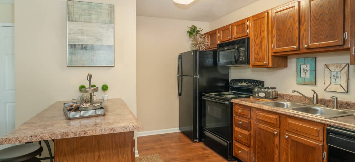 Kitchen 1 at Hamilton Pointe luxury apartment homes in Chattanooga, TN