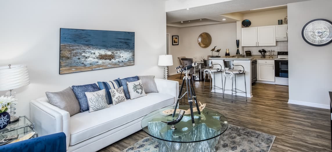 Living Room at MAA Rocky Point luxury apartment homes in Tampa, FL