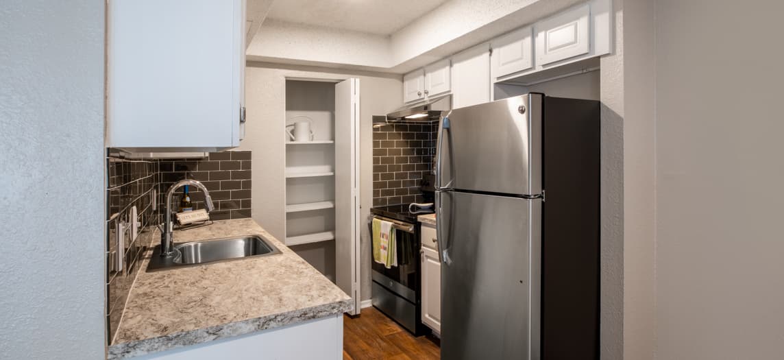 Kitchen at MAA Barton Skyway luxury apartment homes in Austin, TX