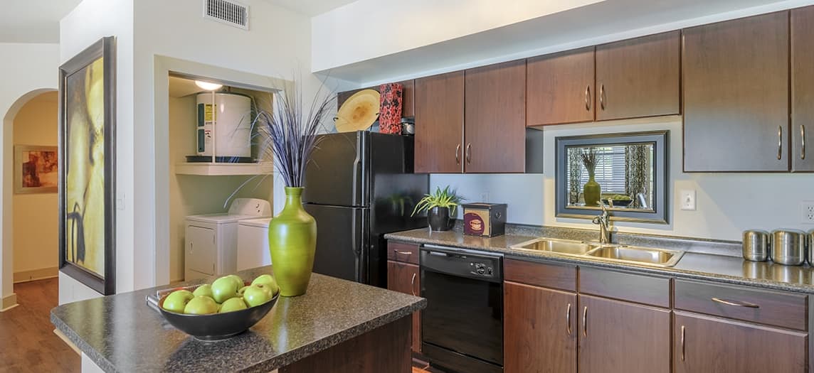 Kitchen at MAA Lowes Farm luxury apartment homes in Mansfield, TX