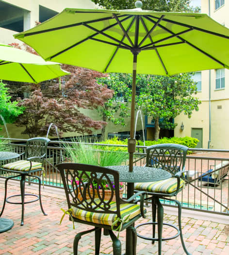 Business Center patio at MAA Addison Circle luxury apartment homes in Dallas, TX