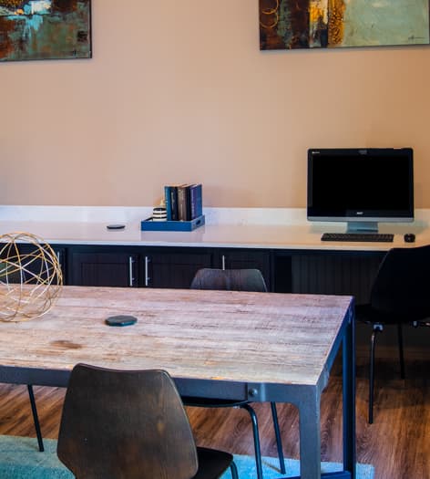 Business Center at MAA Boulder Ridge luxury apartment homes in Dallas, TX
