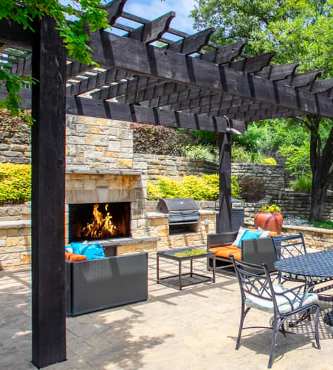 Patio and Pool at MAA Valley Ranch luxury apartment homes in Dallas, TX