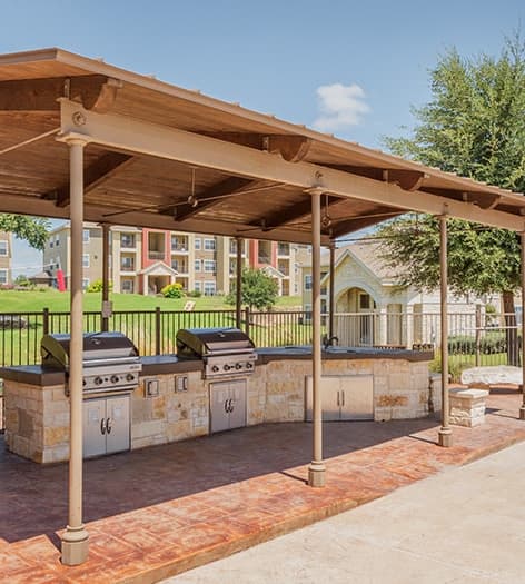 Alamo Ranch San Antonio TX Apartment Home grilling area