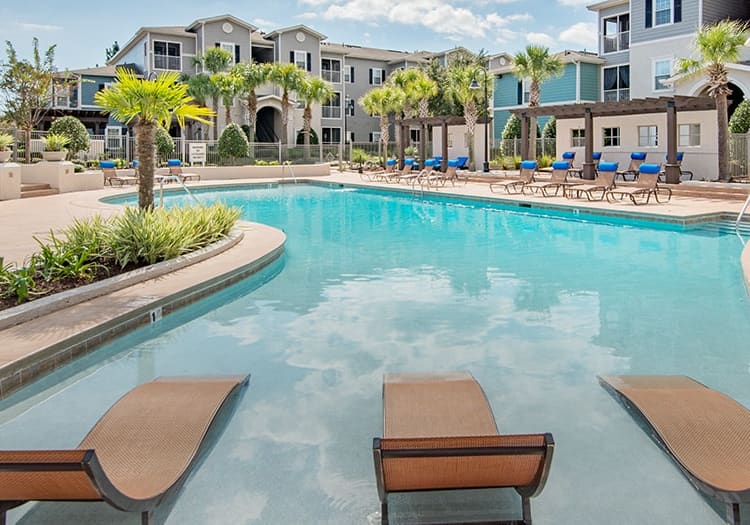 Pool at Colonial Grand at Traditions luxury apartment homes in Orange Beach Gulf Shores, AL