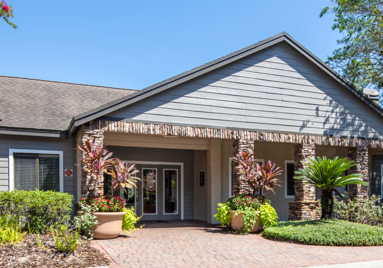Exterior clubhouse at Woodhollow luxury apartment homes in Jacksonville, FL