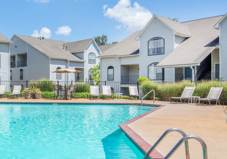 Front of Pool at Crosswinds luxury apartment homes in Pearl, MS