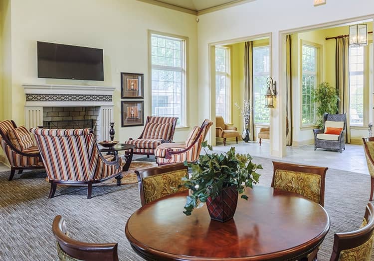 Clubhouse at Colonial Village at Oak Bend luxury apartment homes in Dallas, TX