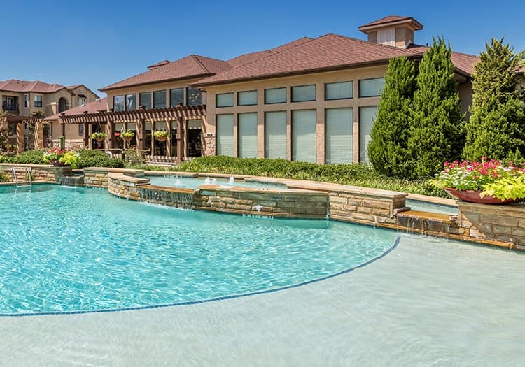 Pool at MAA Starwood luxury apartment homes in Frisco, TX