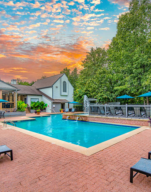 Pool at Eagle Ridge luxury apartment homes in Birmingham, AL