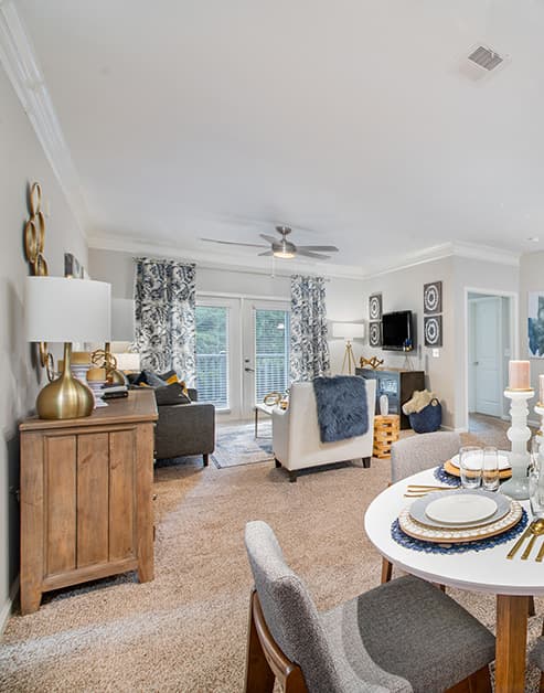 Living area at Station Square luxury apartment homes in Fredericksburg, VA