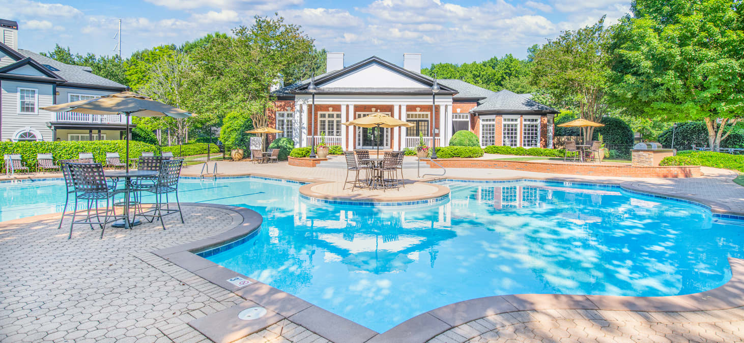 MAA River Oaks Renovated Luxury Apartments in Atlanta, GA