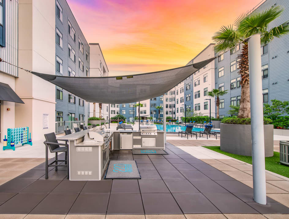 Grills at 220 Riverside luxury apartment homes in Jacksonville, FL