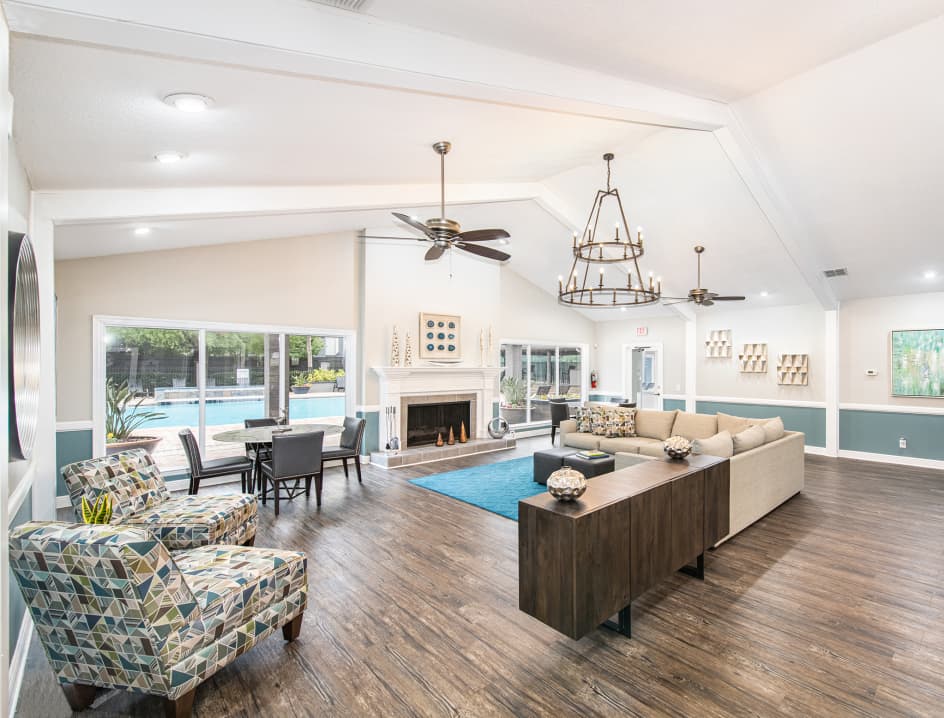 Clubhouse at The Paddock Club Mandarin luxury apartment homes in Jacksonville, FL