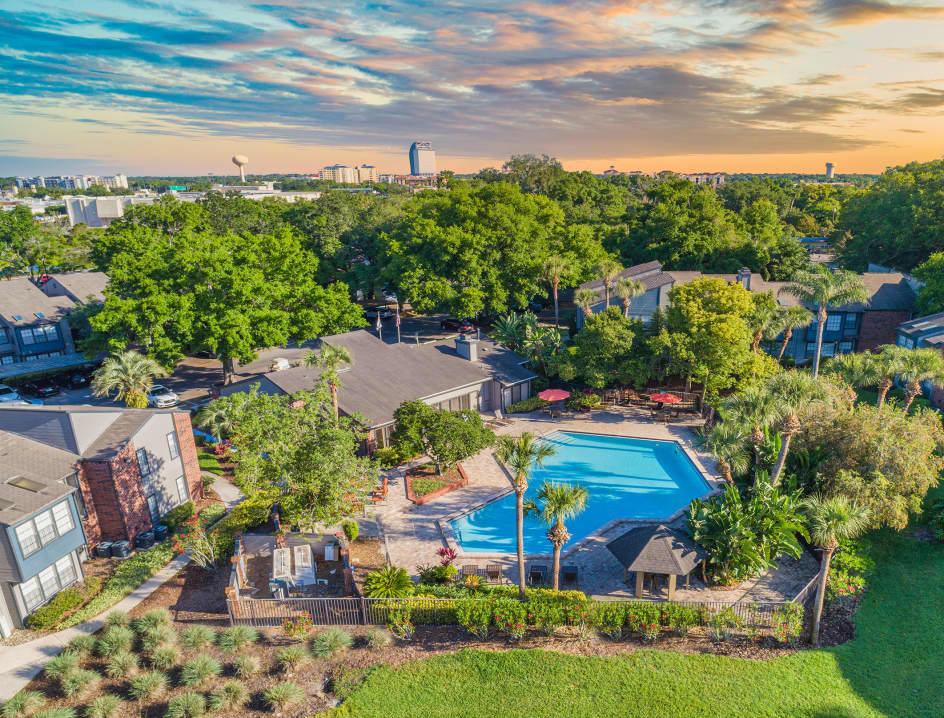 Grounds at MAA Tiffany Oaks luxury apartment homes in Orlando , FL