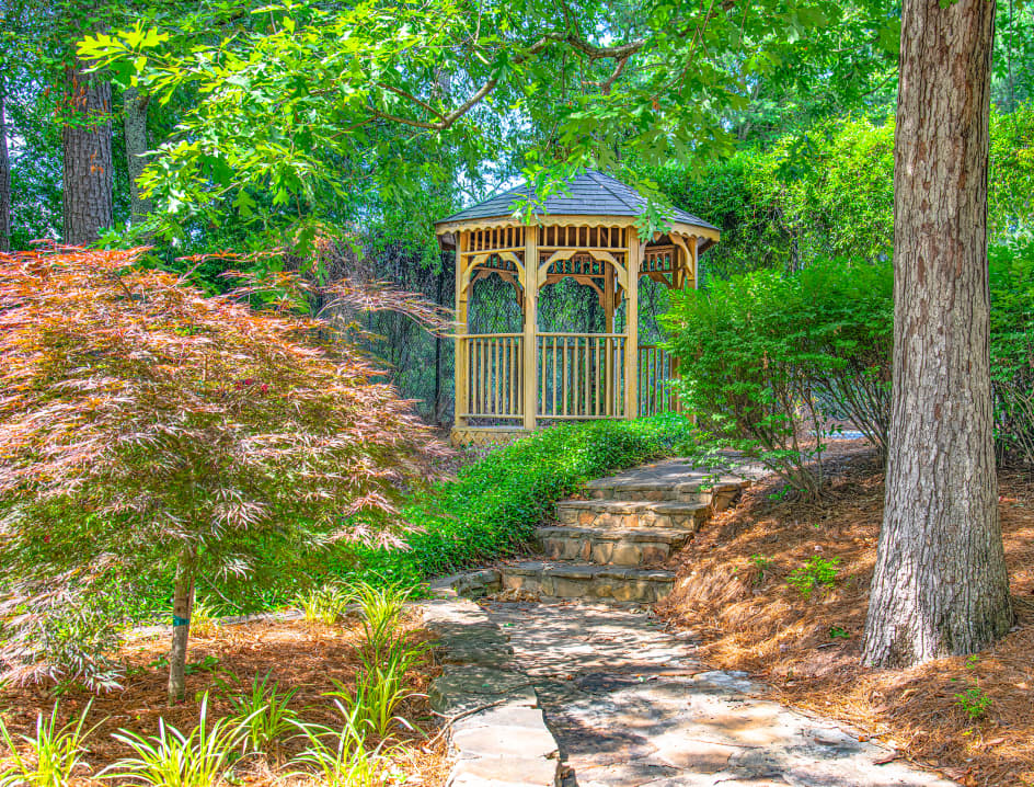 Gazebo at MAA Park Place luxury apartment homes in Greenville, SC