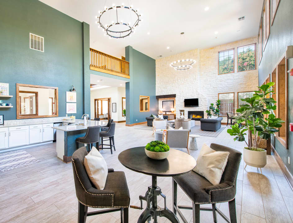 Common area at MAA Stonebridge Ranch luxury apartment homes in McKinney, TX