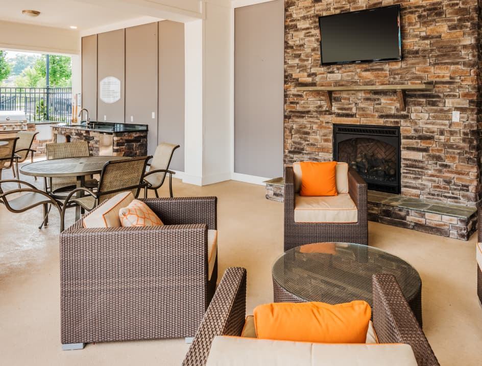 Outdoor Lounge at Stonefield Commons luxury apartment homes in Charlottesville, VA
