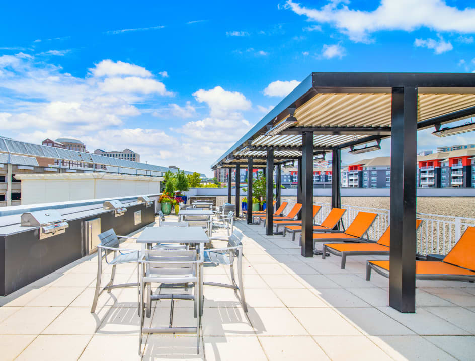 Grills at MAA National Landing luxury apartment homes in Washington, DC