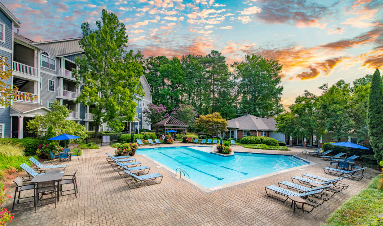 Outdoor swimming pool at MAA Dunwoody in Atlanta, GA