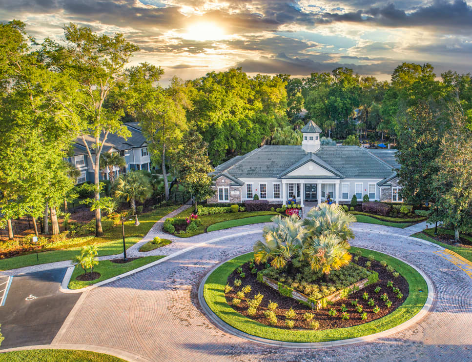 Exterior MAA Town Park luxury apartment homes in Lake Mary, FL