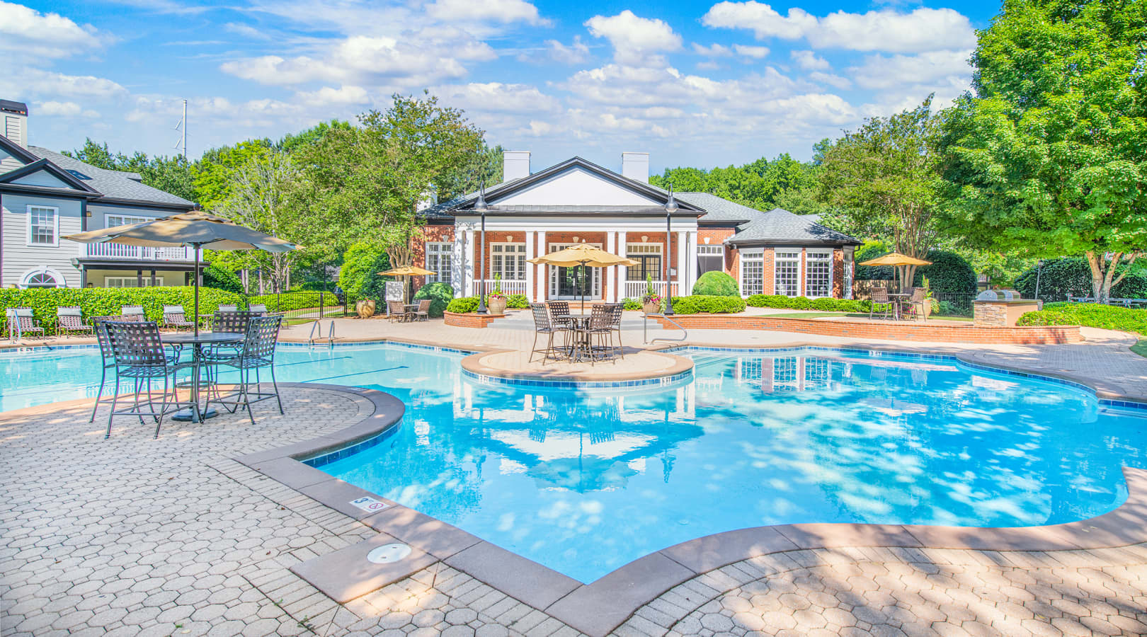 Pool at MAA River Oaks luxury apartment homes in Duluth, GA