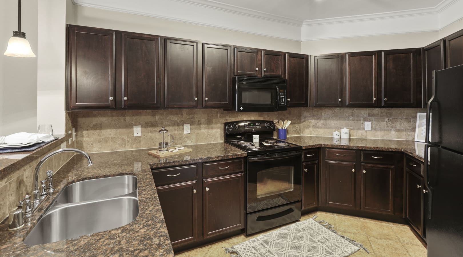 Kitchen at MAA Fairview luxury apartment homes in Dallas, TX