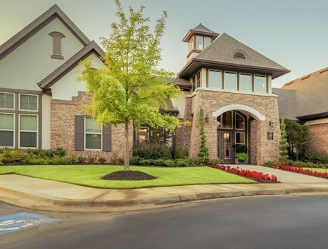 Exterior at Ridge at Chenal Valley luxury apartment homes in Little Rock, AR