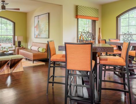 Clubhouse Interior 2 at Colonial Grand at Bellevue luxury apartment homes in Nashville, TN