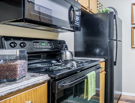 Kitchen at Colonial Village at West End luxury apartment homes in Richmond, VA