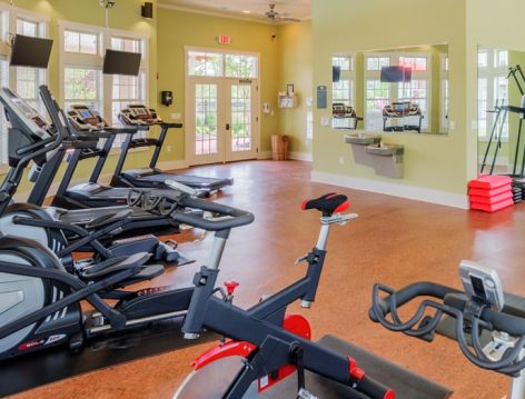 24 hour fitness center at Retreat at West Creek luxury apartment homes in Richmond, VA