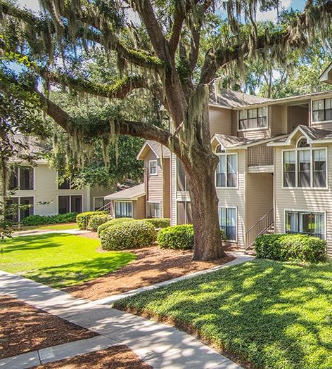 Exterior at Colonial Village at Huntington luxury apartment homes in Savannah, GA