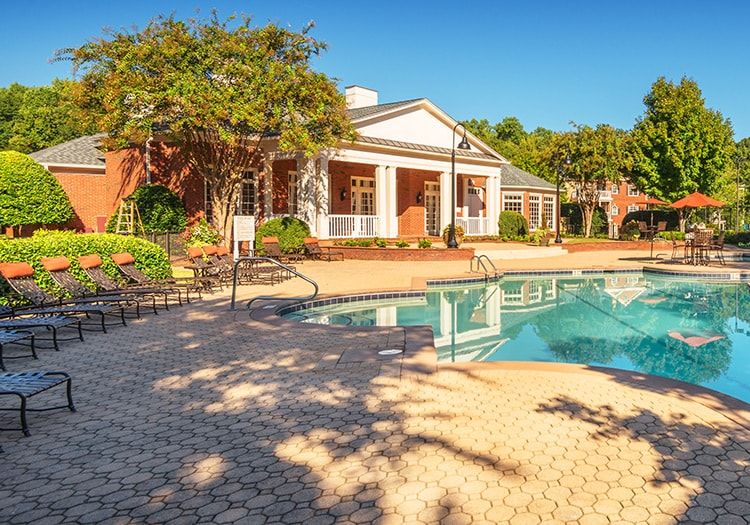 Pool at Colonial Grand at River Oaks luxury apartment homes in Atlanta, GA