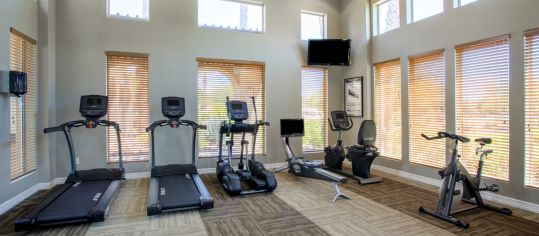 Fitness center at MAA City Gate luxury apartment homes in Phoenix, AZ