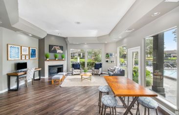 Clubhouse at Coopers Hawk luxury apartment homes in Jacksonville, FL