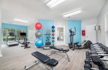 Fitness center at Coopers Hawk luxury apartment homes in Jacksonville, FL