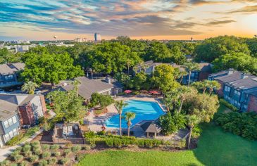 Grounds at MAA Tiffany Oaks luxury apartment homes in Orlando , FL