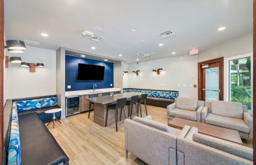 Cyber cafe at MAA Rocky Point luxury apartment homes in Tampa, FL