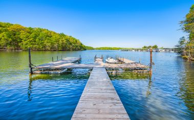 Dock at MAA Lake Lanier luxury apartment homes in Gainesville, GA