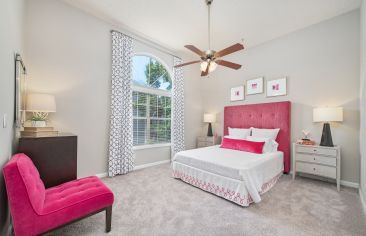 Bedroom at MAA Oglethorpe in Atlanta, GA
