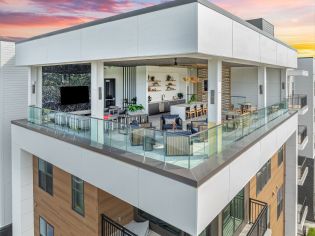 Rooftop terrace at MAA Nixie luxury apartment homes in Durham, NC