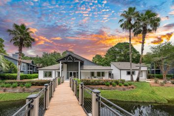 Leasing office at MAA Runaway Bay luxury apartment homes in Mt. Pleasant, SC