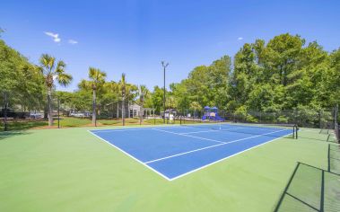 Tennis at MAA Waters Edge luxury apartment homes in Summerville, SC