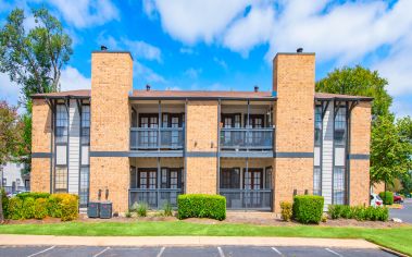 Exterior at Balcones Woods luxury apartment homes in Austin, TX