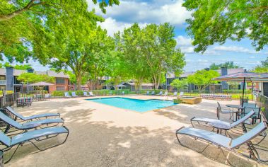 Pool at MAA Highlands North luxury apartment homes in Dallas, TX