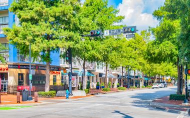 Restaurant and retail at Post Midtown Square luxury apartment homes in Houston, TX