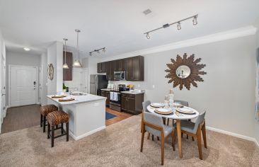 Dining and Kitchen at Station Square at Cosners Corner luxury apartment homes in Fredericksburg, VA