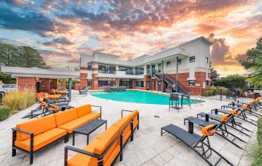 Pool at MAA Radius luxury apartment homes in Newport News, VA