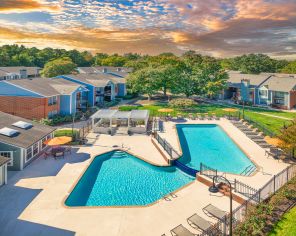 Aerial Pool shot at Colonial Village at Hampton Glen in Richmond, VA