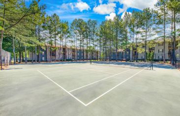 Tennis Court at Colonial Village at Trussville in Birmingham, AL
